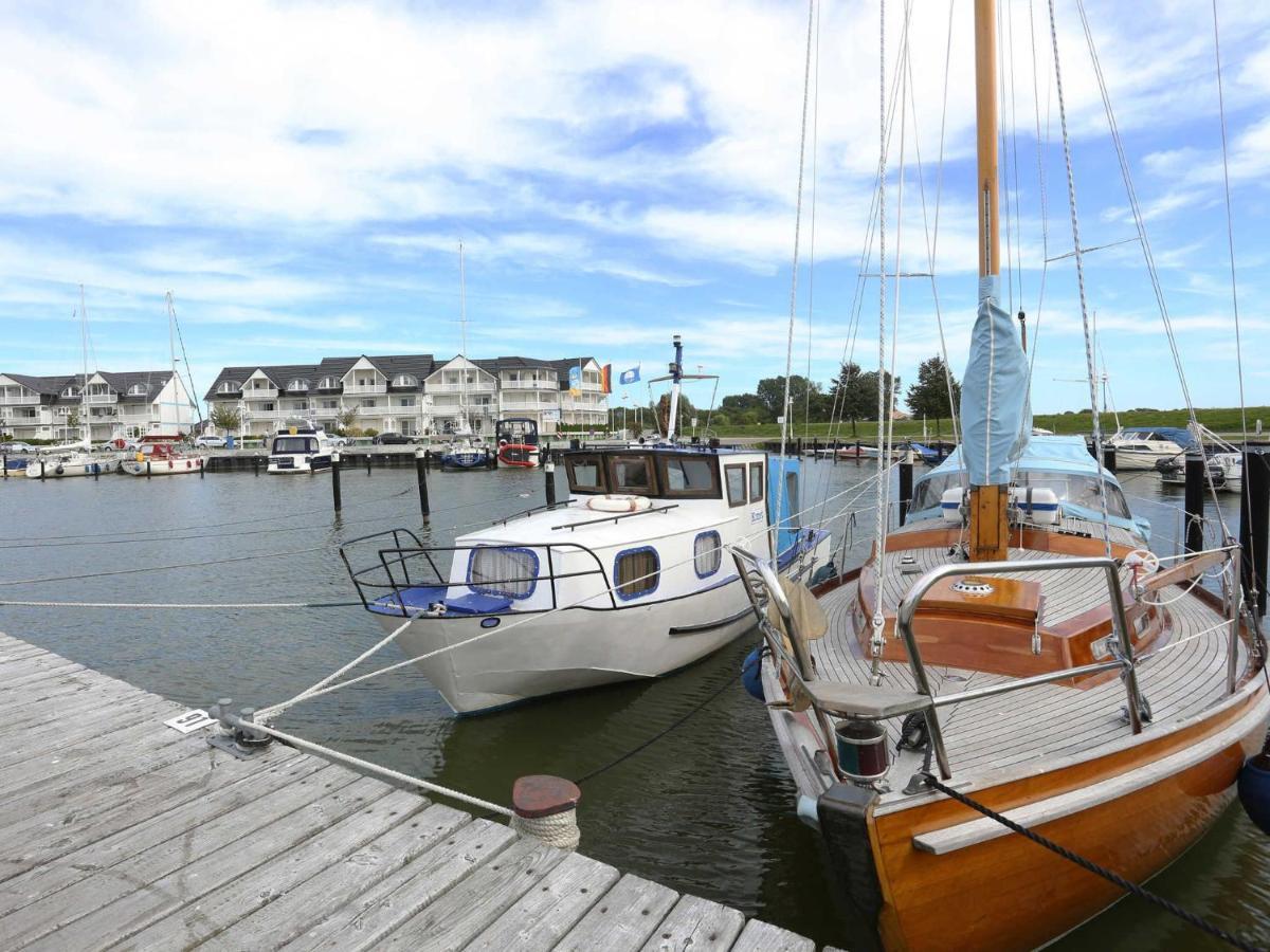 Hochwertige Ferienwohnung Direkt Am Hafen Mit Balkon Karlshagen Exterior foto